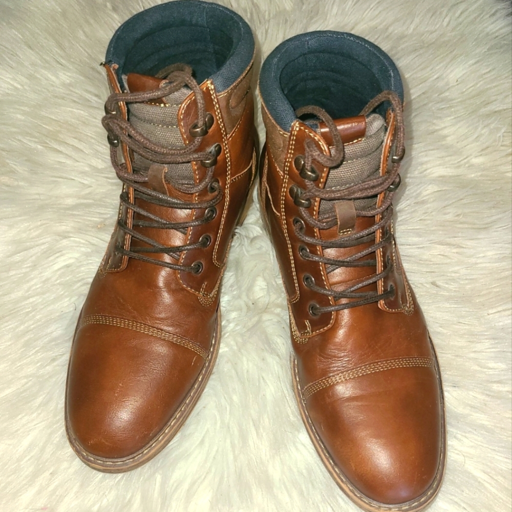Sonoma boots